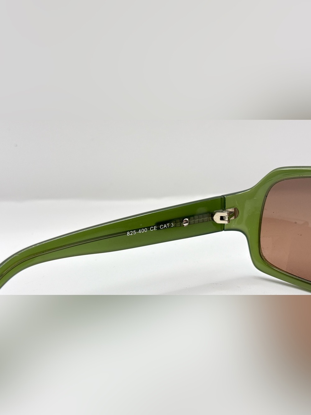 Pilgrim 825-400 Green Oval Sunglasses Frames Only - Picture 9 of 9